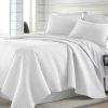 King/Cal King Lightweight White Ultra Soft 3-Piece Microfiber Quilt Set